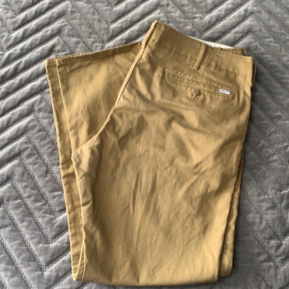 Levi Khakis